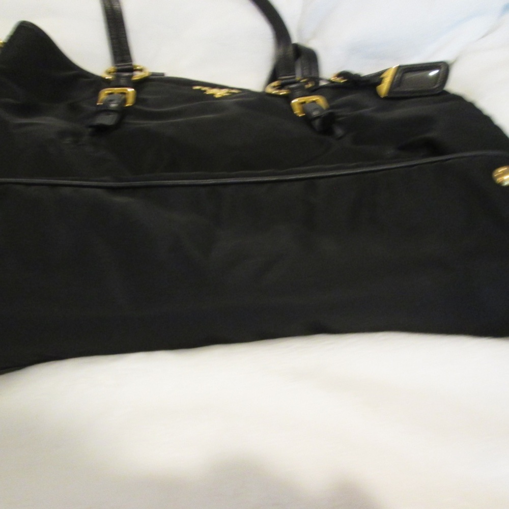 PRADA BLACK NYLON LARGE SHOPPER TOTE BAG - Picture 11 of 14